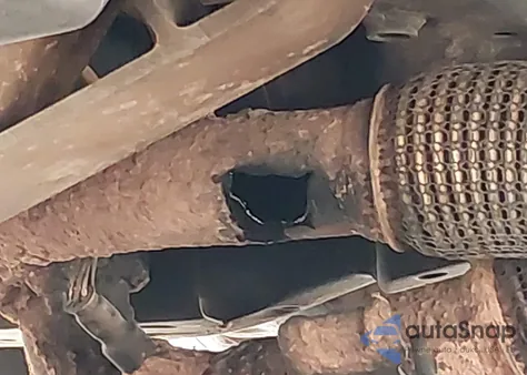 2019 Chevrolet Traverse Ls z USA, uszkodzony, nr VIN 1GNERFKW7KJ118194